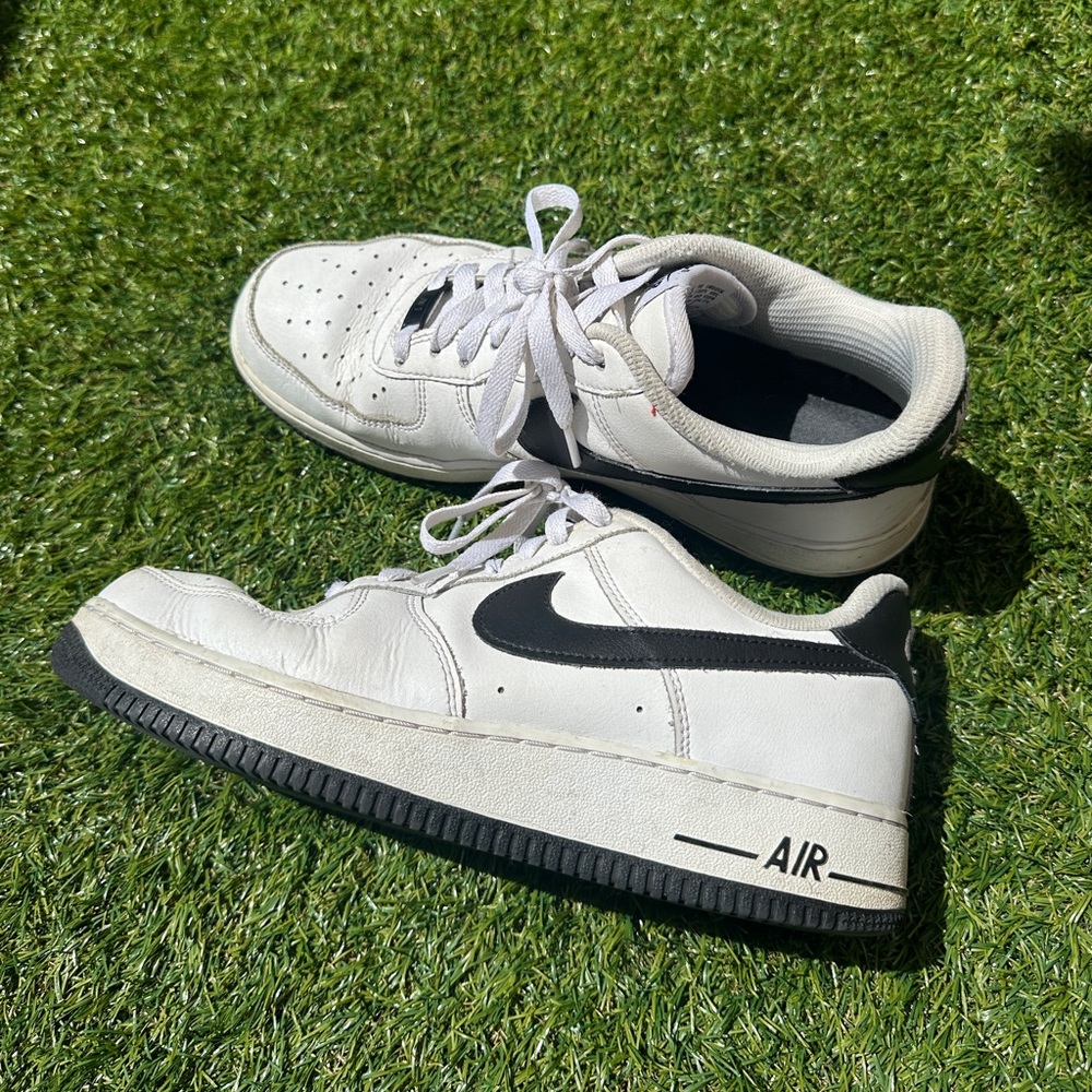 Nike Airforce 1s